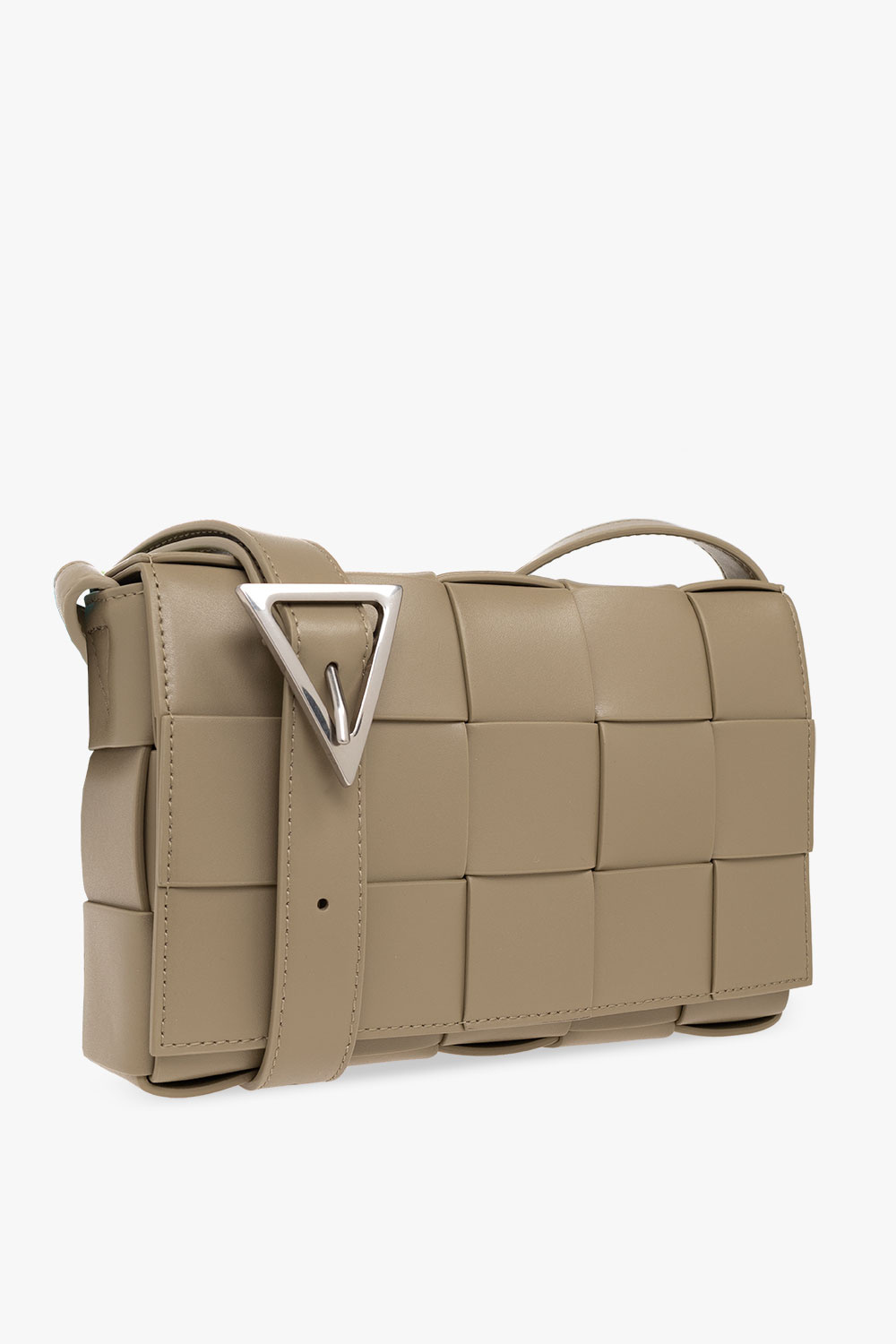 Bottega Veneta ‘Cassette Medium’ shoulder bag