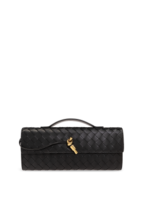 But this Bottega Veneta bag is the first bag that I m obsessing over in a year