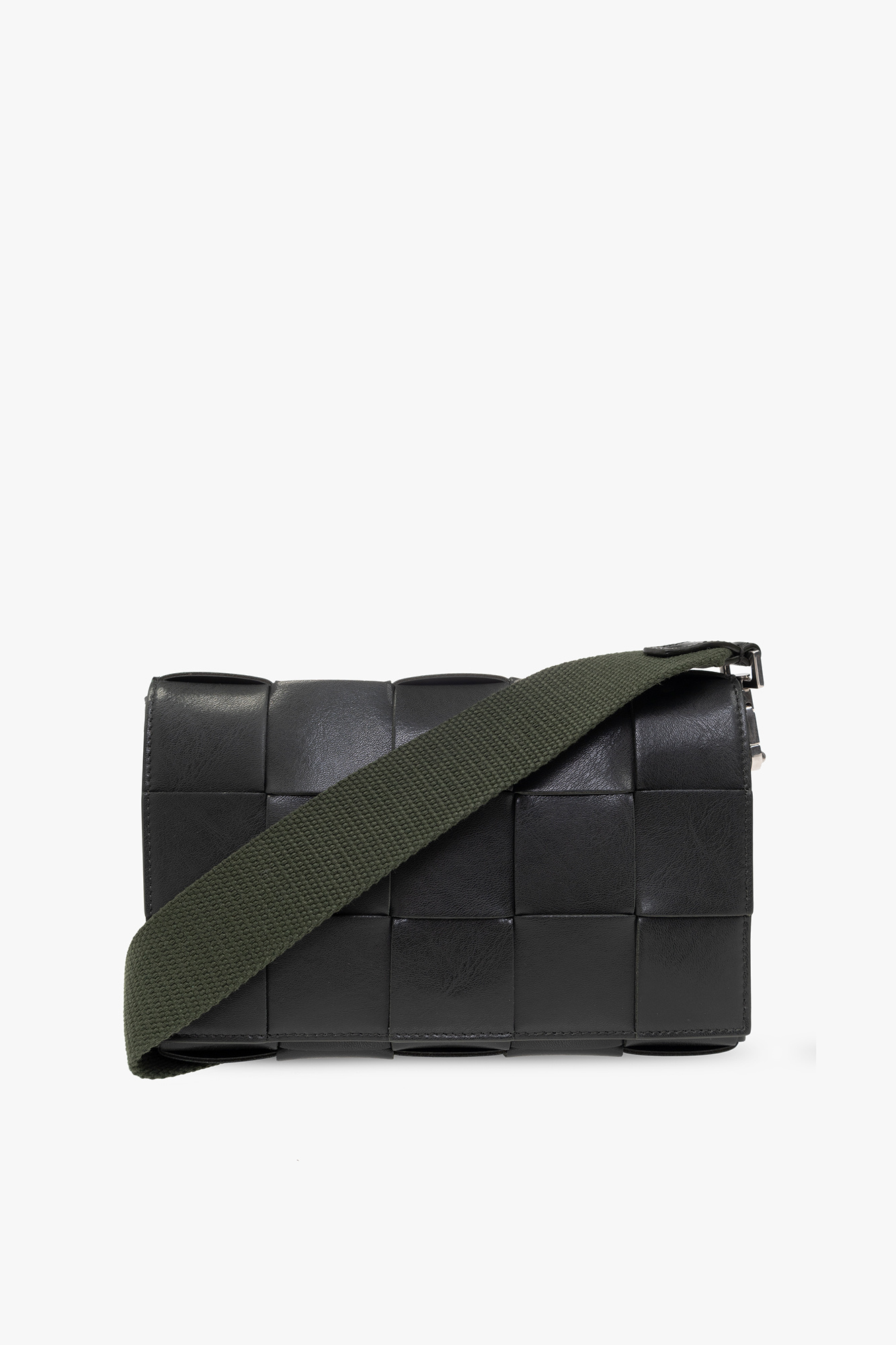 Bottega Veneta ‘Cassette Medium’ shoulder bag