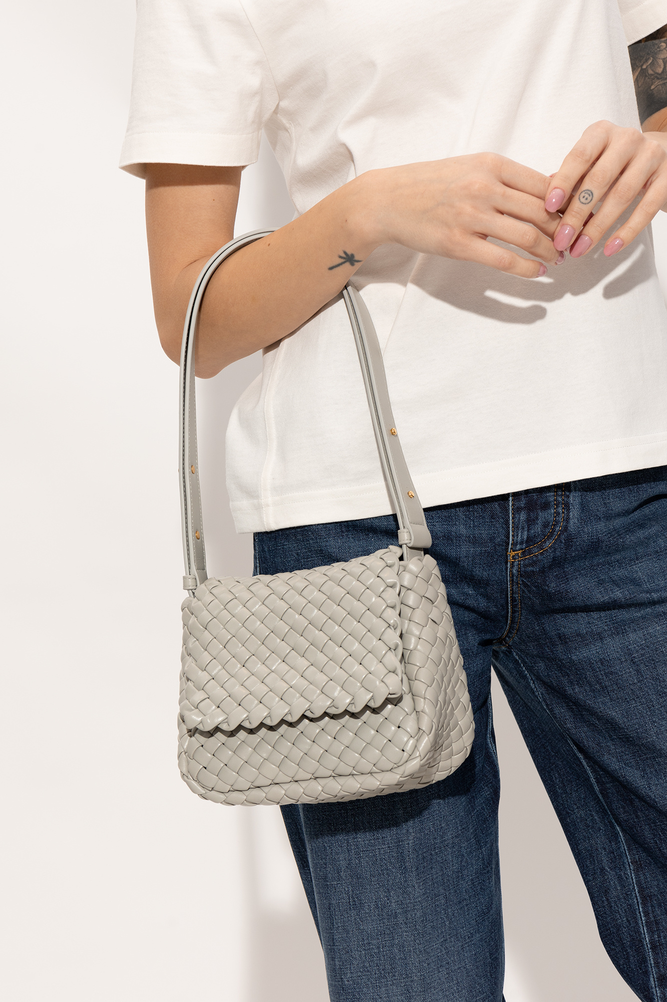 Bottega Veneta ‘Cobble Mini’ shoulder bag