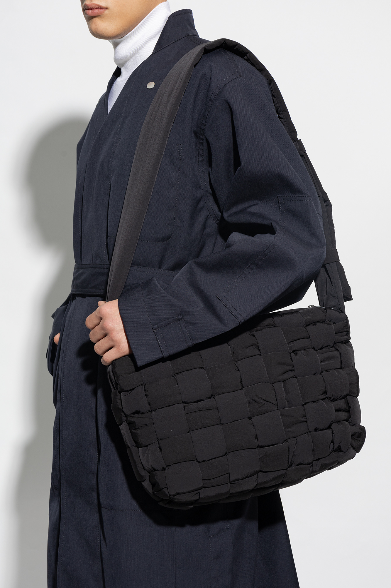 bottega fabric Veneta Braided shoulder bag