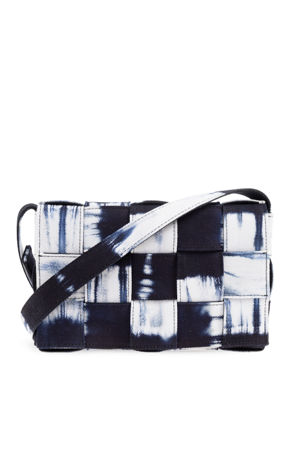 ‘Cassette’ shoulder bag od Bottega Veneta