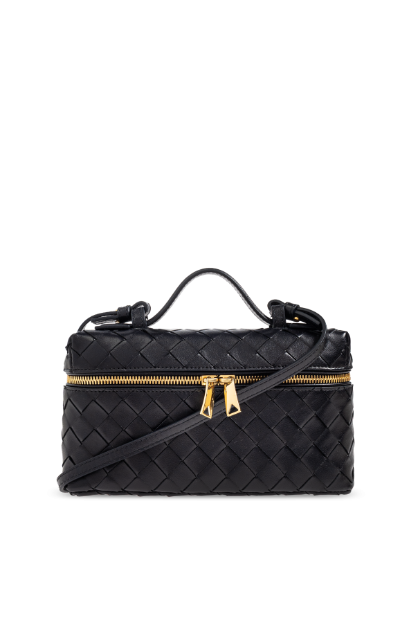 ‘Bang Bang’ hand-held bag od Bottega Veneta