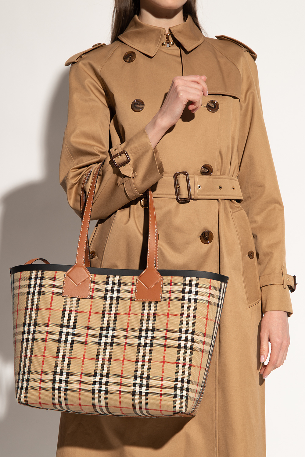 Burberry ‘London Medium’ shopper bag