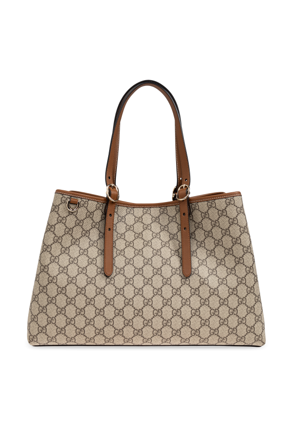 Shoulder bag GG Emblem Medium od Gucci