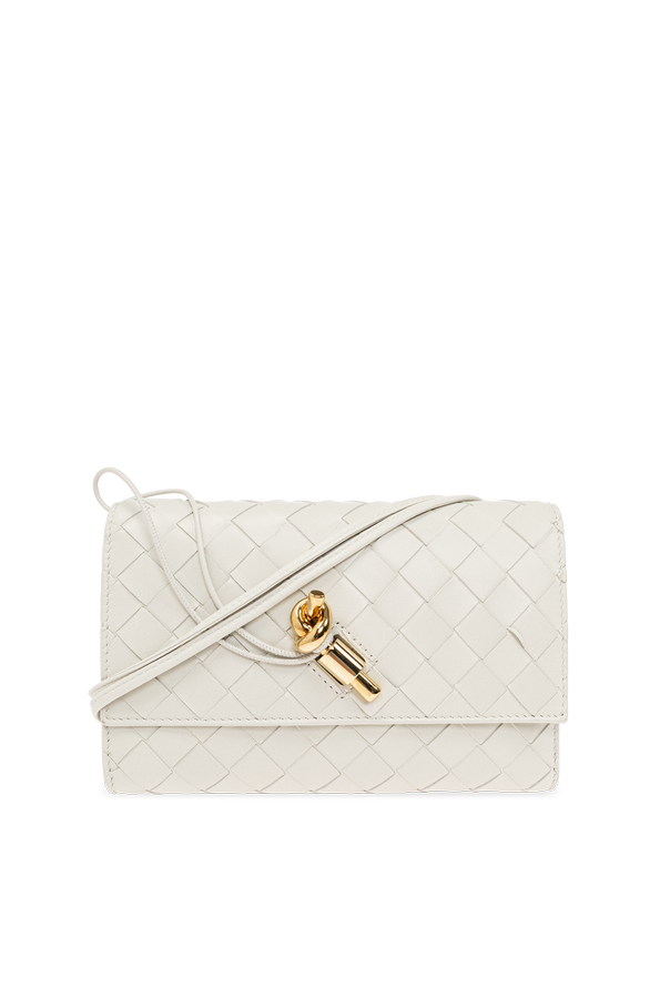 Handheld clutch od Bottega Veneta