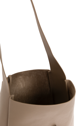 Saint Laurent ‘Le 5 à 7’ bag