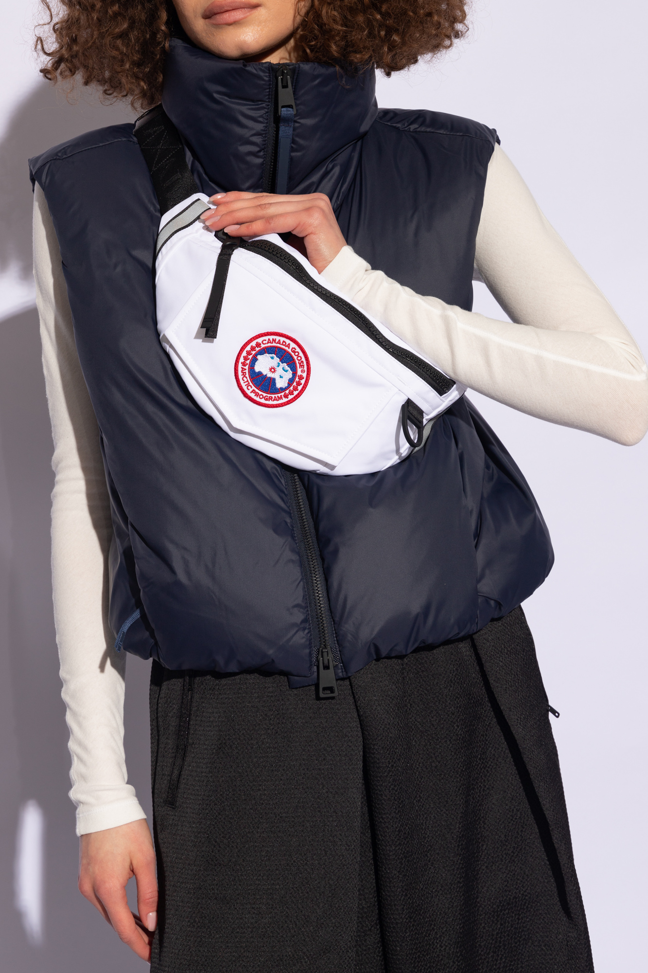 Canada Goose Belt Bayfield bag with logo