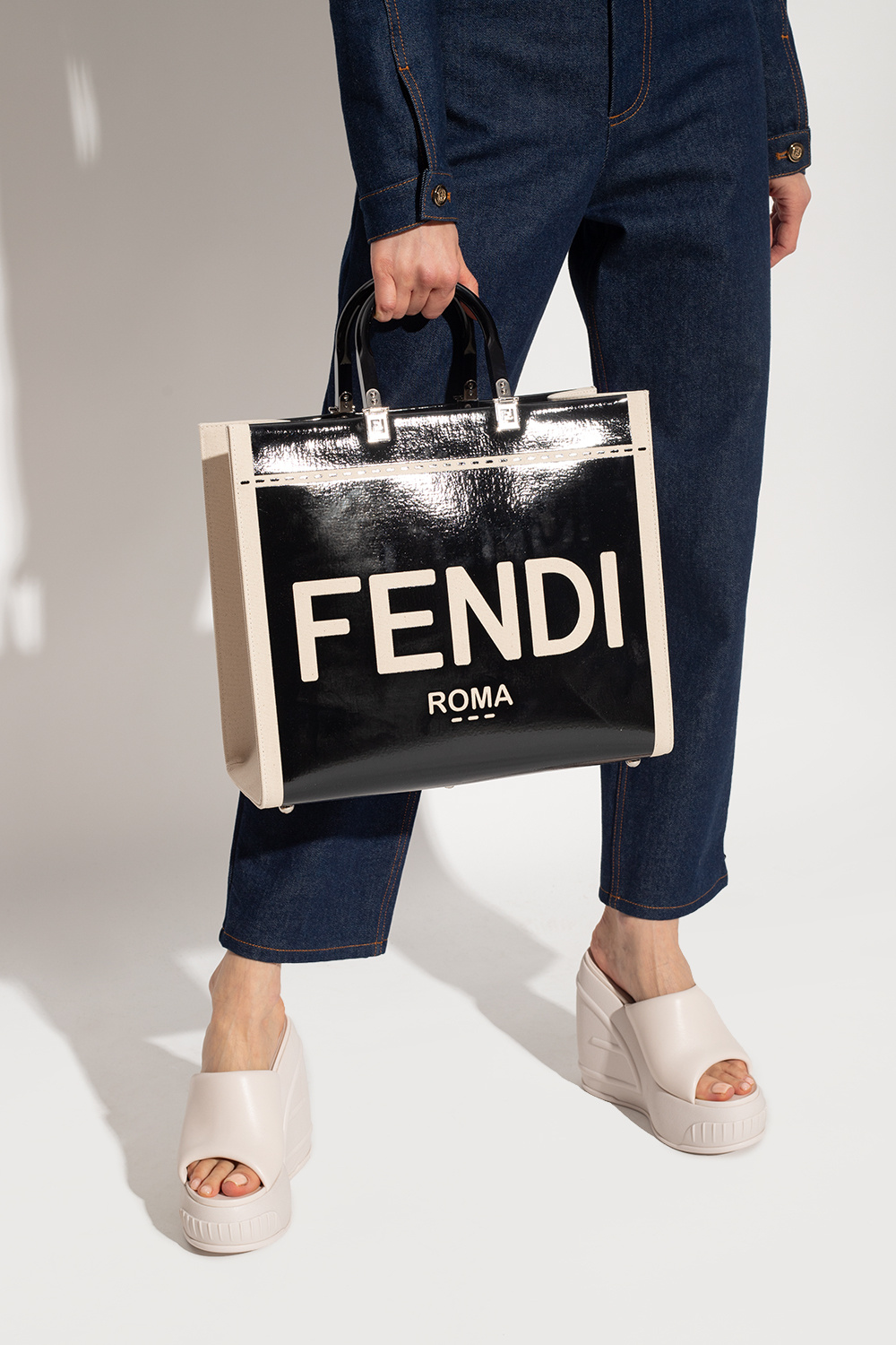 fendi badge ‘Sunshine Medium’ shopper bag