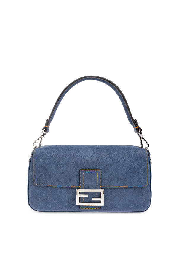 Shoulder bag `Baguette Medium` od Fendi
