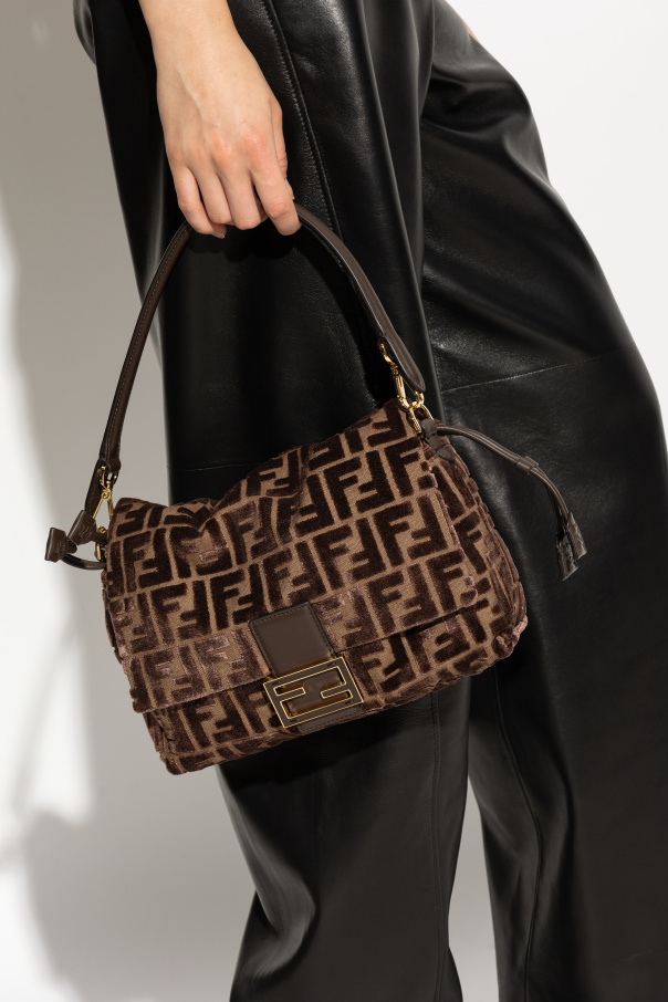 Fendi "Mamma Baguette Medium" shoulder bag