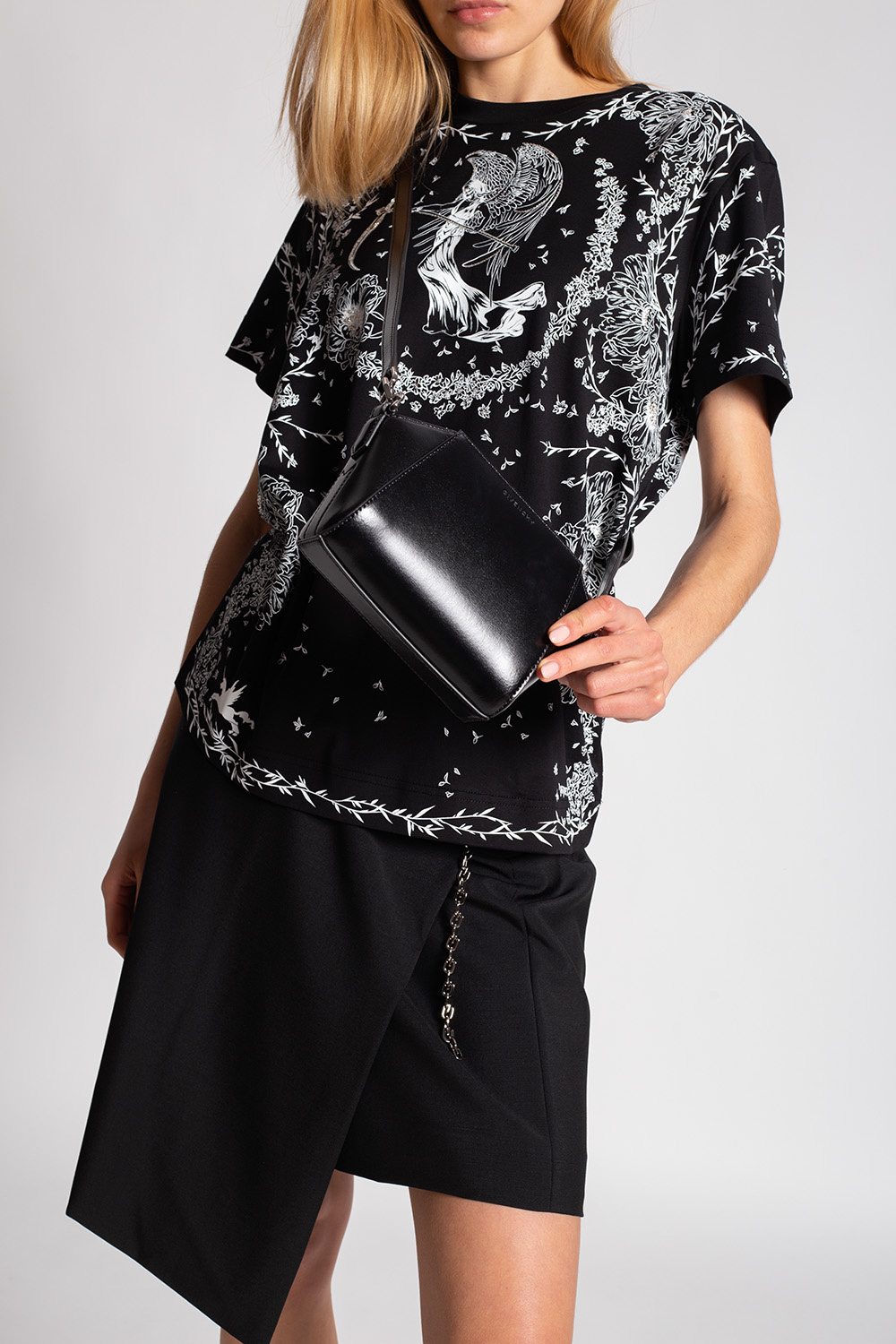 Givenchy Antigona Nano Zip Satchel Bag