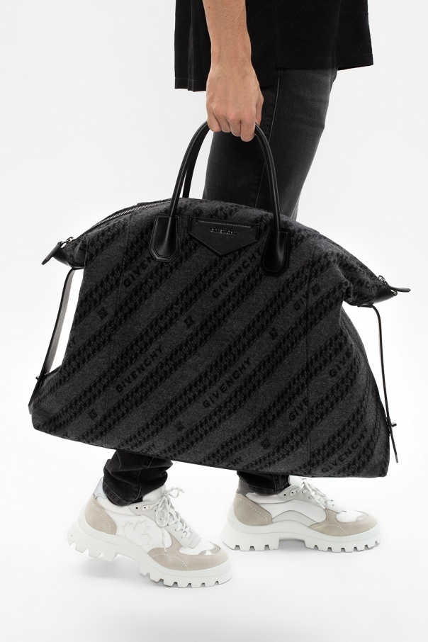 Givenchy ‘Antigona’ holdall bag