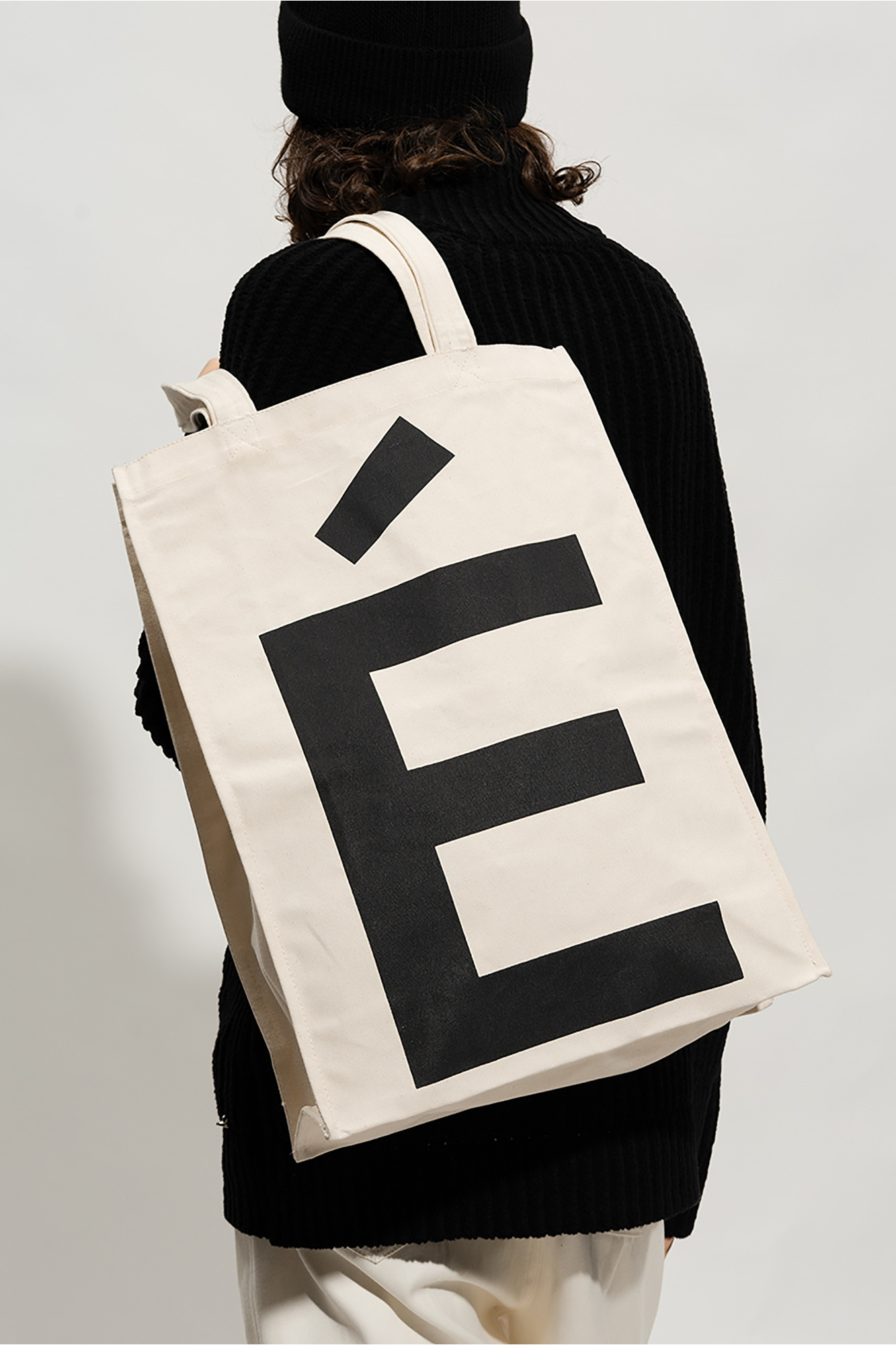 Etudes Shopper fun bag with logo