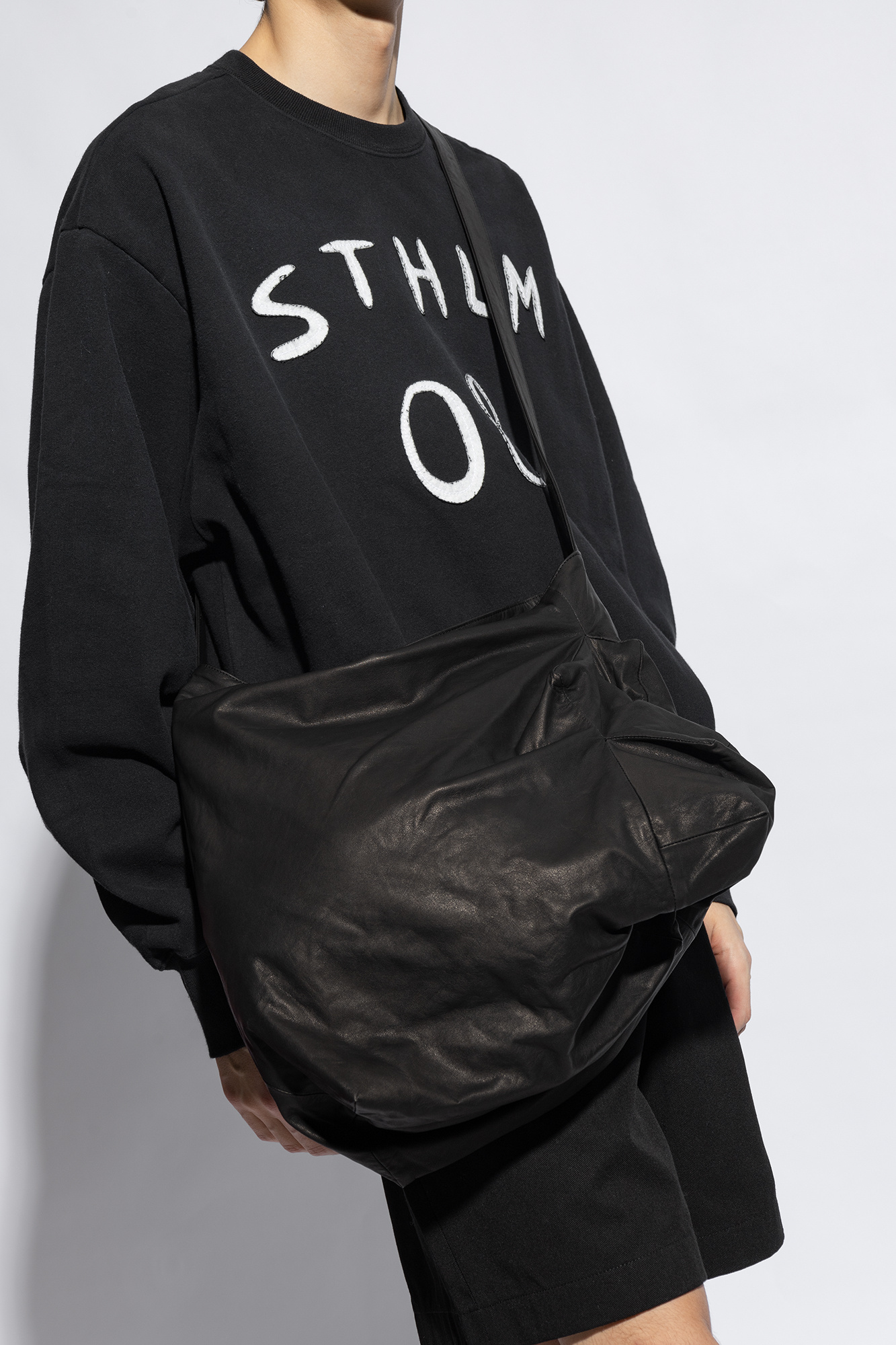 Discord Yohji Yamamoto Asymmetrical shoulder Stud bag