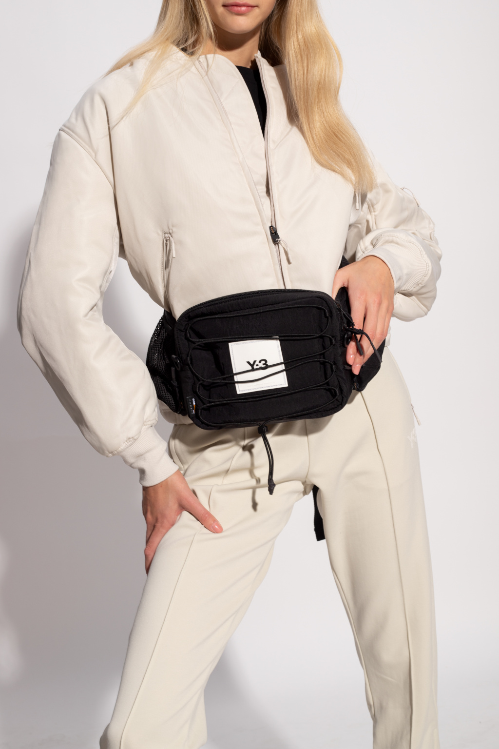Chanel Pre-Owned 1990 quilted CC clutch bag - IetpShops Mongolia - Black Belt  bag Y - 3 Yohji Yamamoto