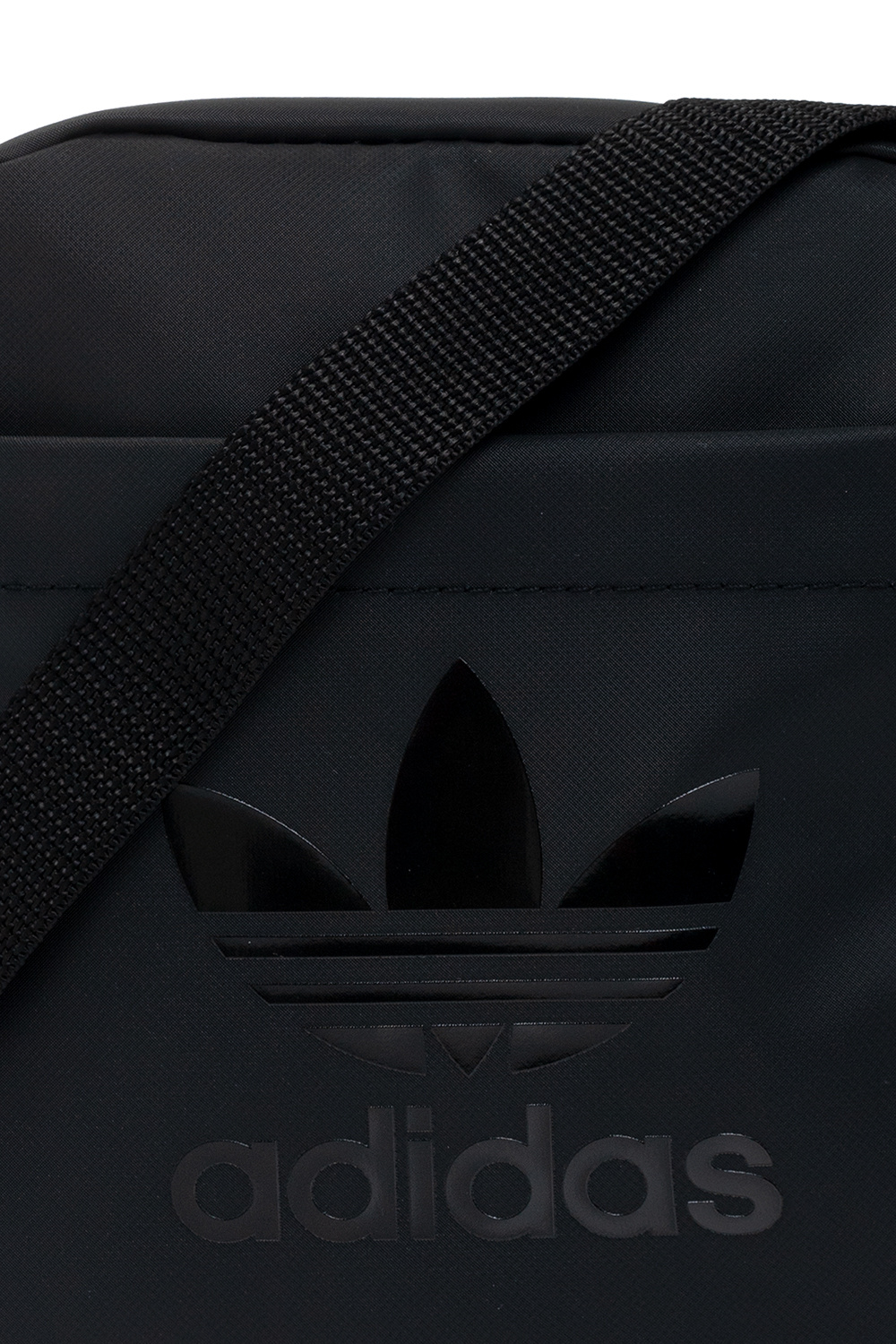 Shoulder bag adidas Originals Adicolor Classic Festival Bag IJ0765 | FLEXDOG
