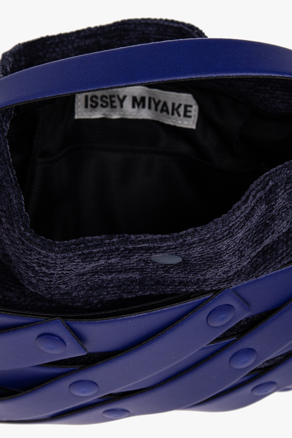 Black 'Spiral Grid' shoulder bag Issey Miyake Pleats Please - Vitkac KR