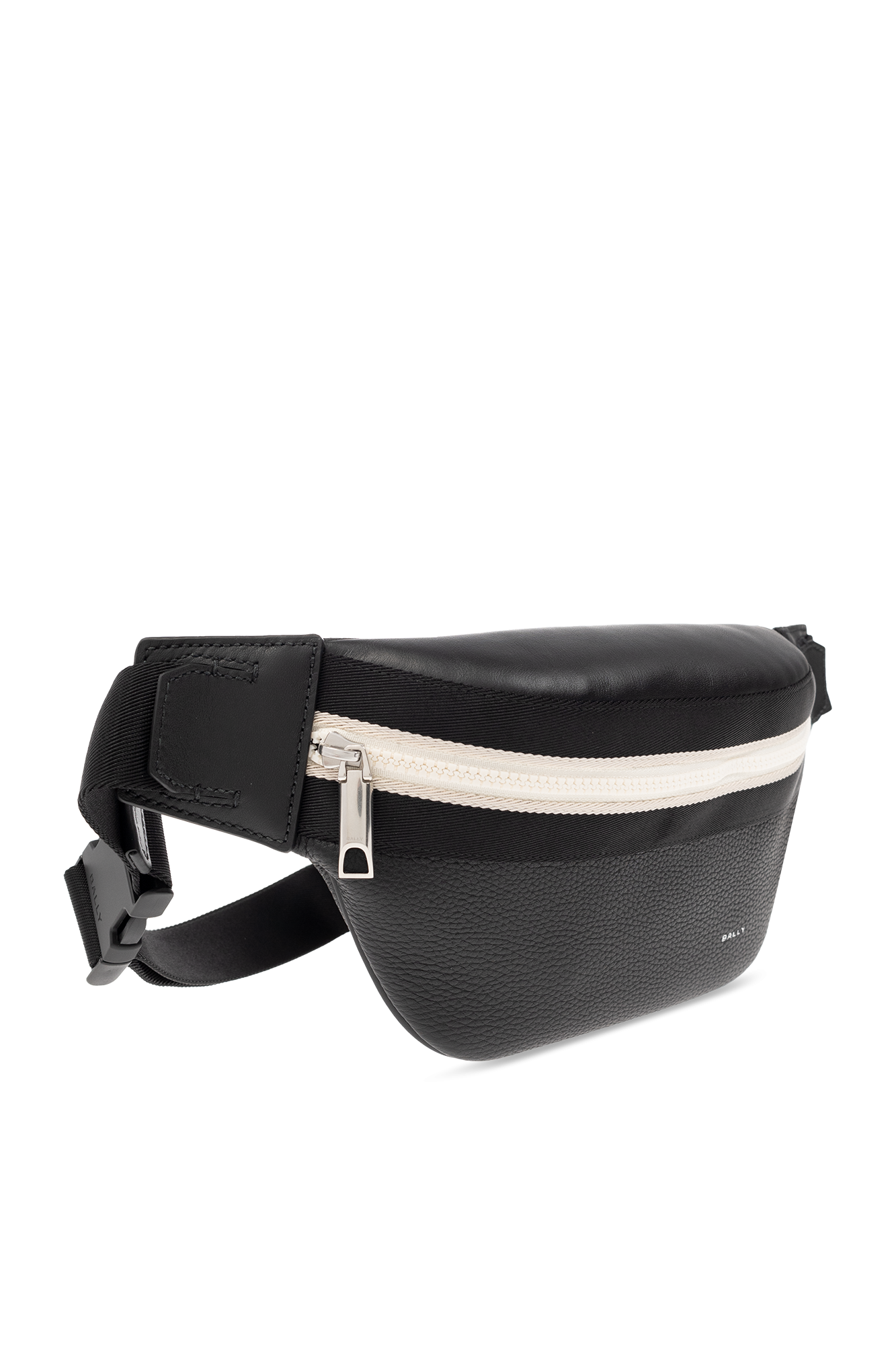 Bally ‘Board Bum’ belt combine bag