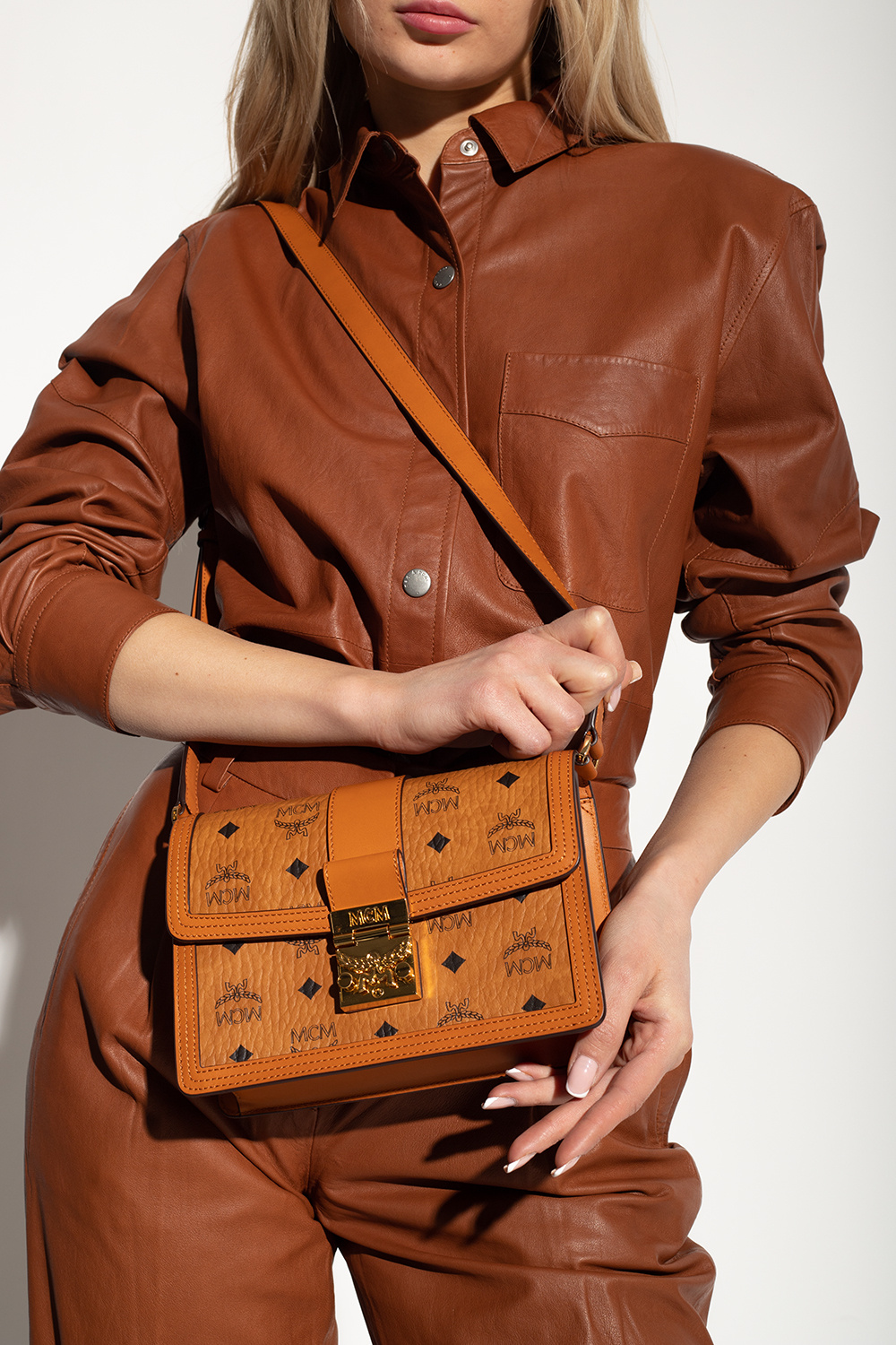 Mcm Small Tracy Leather Shoulder Bag in Cognac