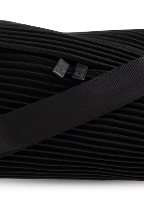 Pleats Please Issey Miyake Mala plissada