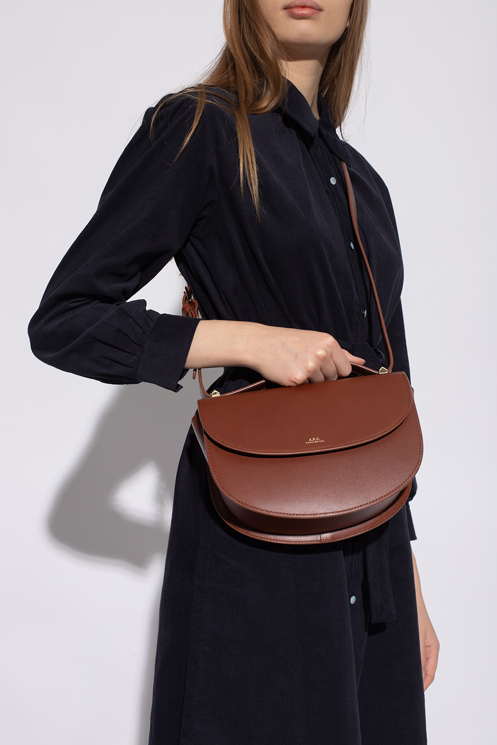 Geneve Leather Shoulder Bag in Brown - A P C