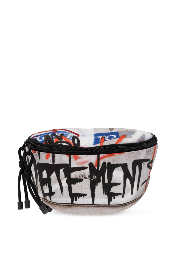 VETEMENTS ‘Graffiti’ belt bag