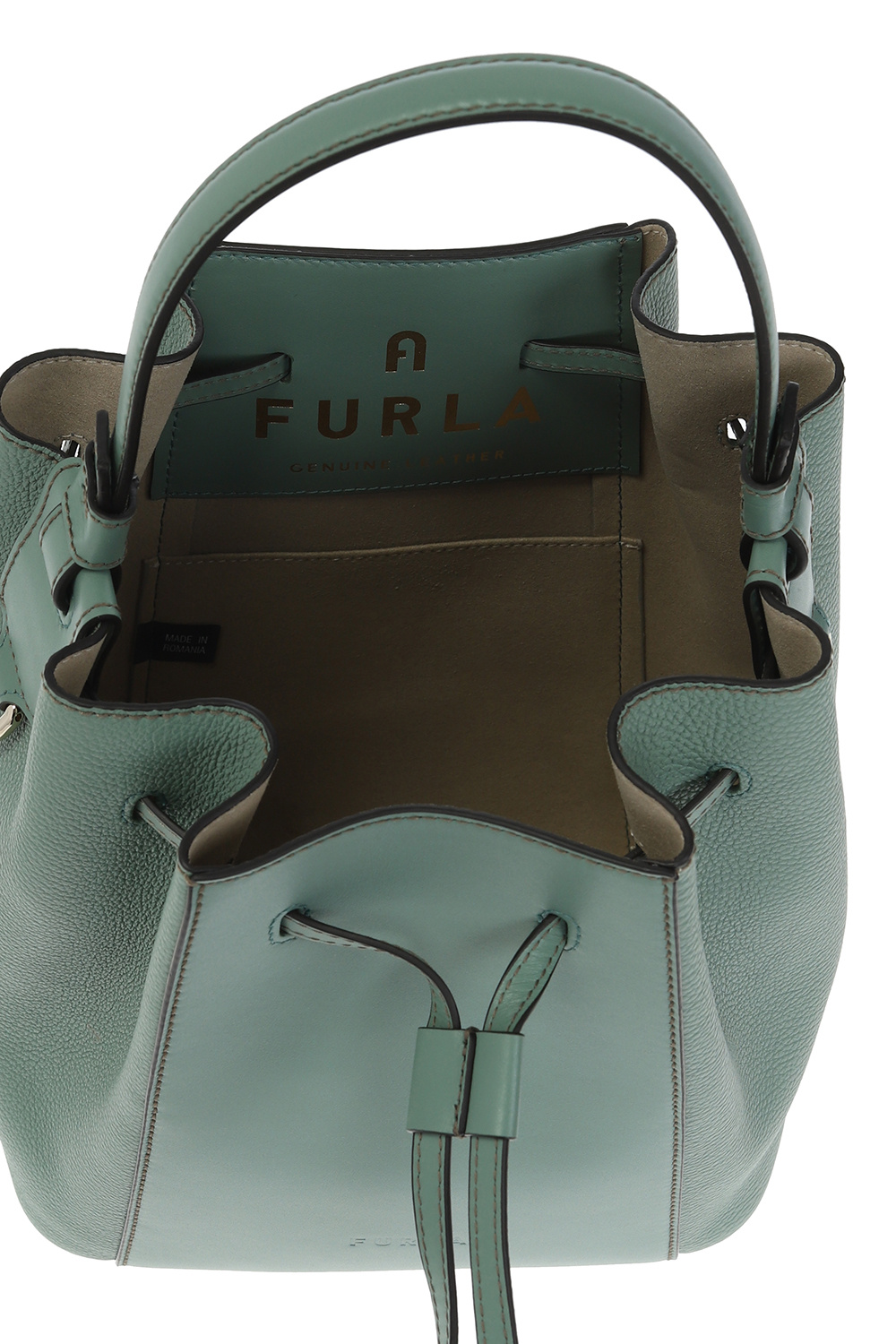 Furla - Spotted: Kiwi 李函 and the Furla Miastella Bucket Bag