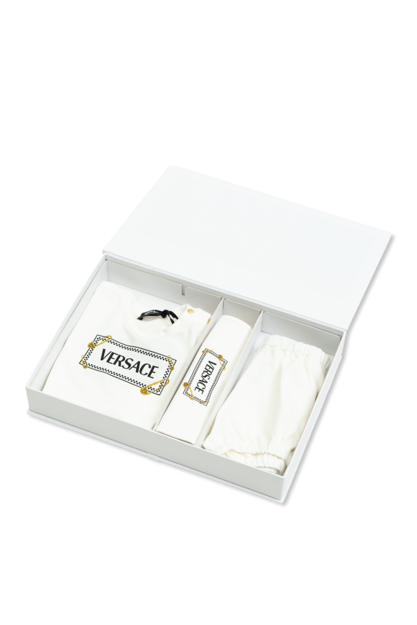 Versace Kids Conjunto: shorts, top y babero