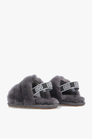 UGG Kids ‘Fluff Yeah’ shoes Womens and blanket set