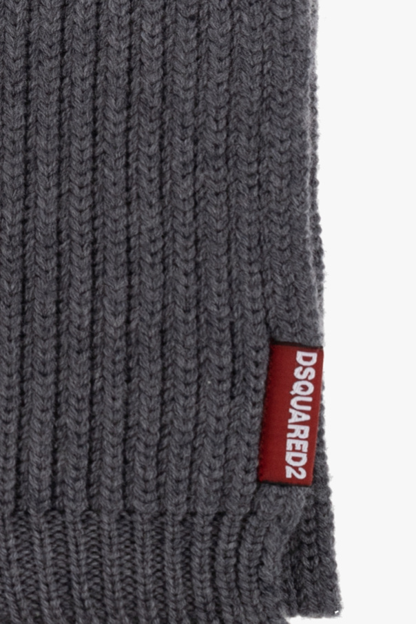 Dsquared2 Beanie and scarf set