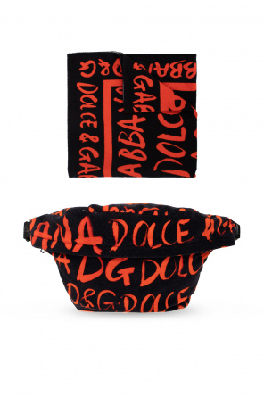 Beach towel & bird bag set od Dolce & Gabbana Kids graffiti-print track jacket